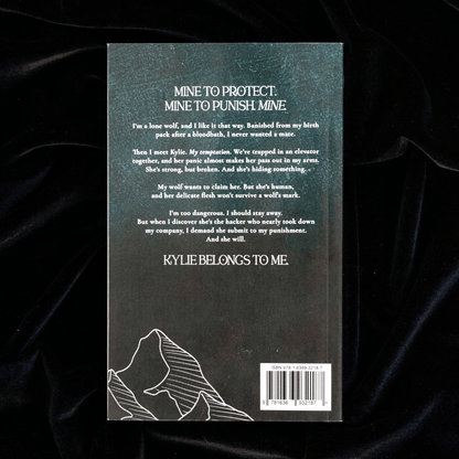 Back cover image of alpha's temptation on black velvet